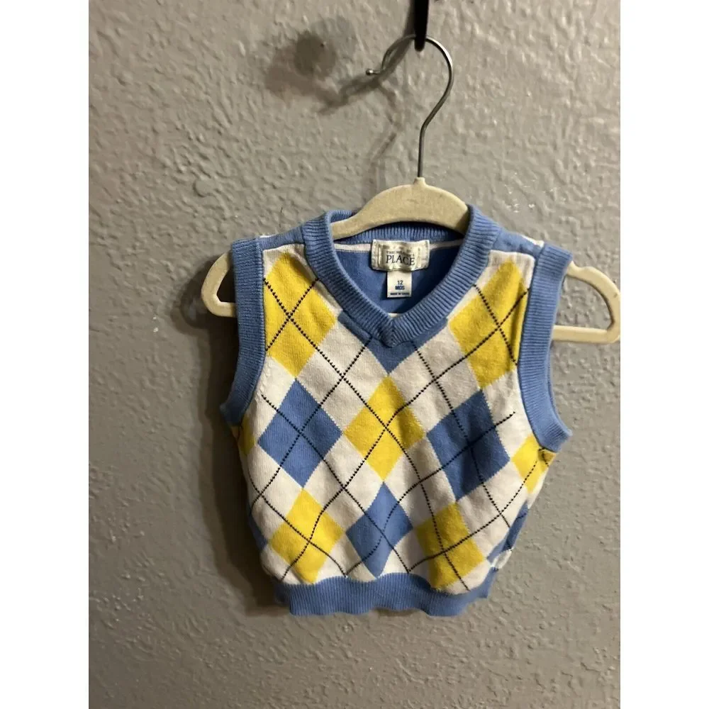 The Childrens Place‎ Boys Argylle Sweater Vest Size 12 Months